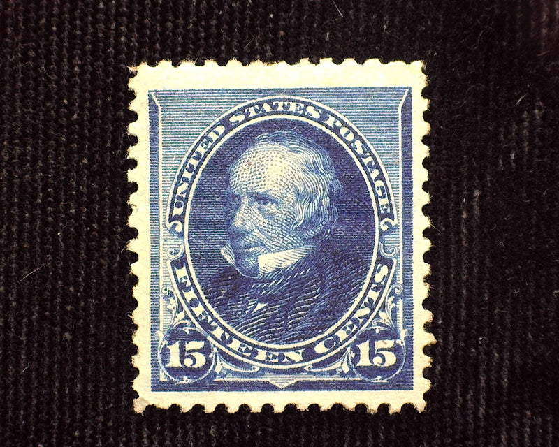 #227 Outstanding "Huge" margin stamp. Deep rich color. Mint XF H - US Stamp