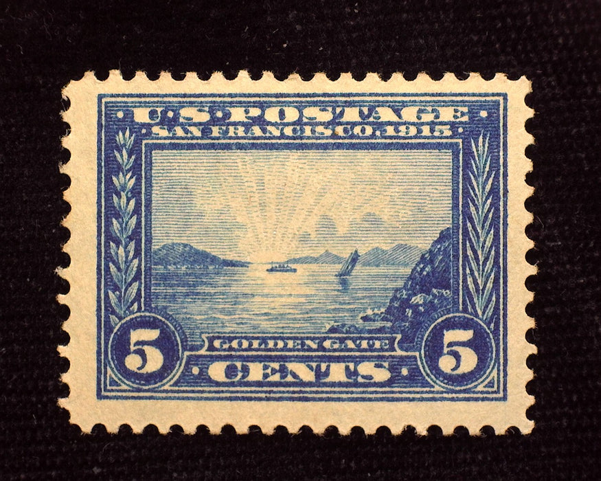 #399 5c Panama Pacific Fresh large margin stamp. Mint VF/XF LH US Stamp