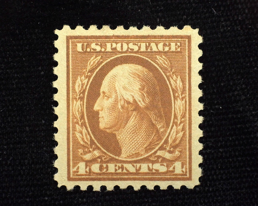 #465 Choice large margin stamp. Mint VF/XF LH US Stamp