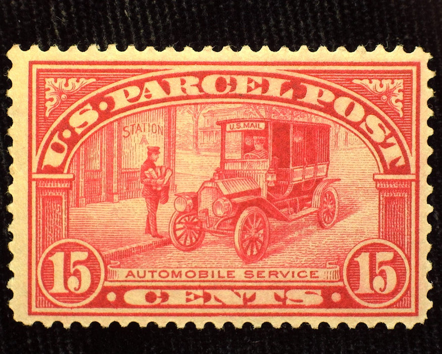 #Q7 15 cent Parcel Post Mint VF LH US Stamp