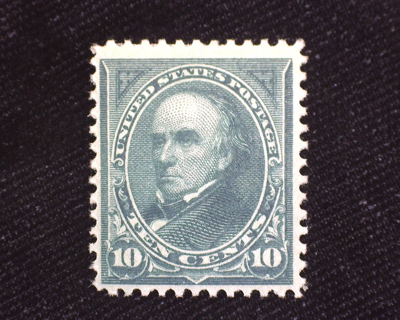 #258 10c Dark color. Mint VF H - US Stamp