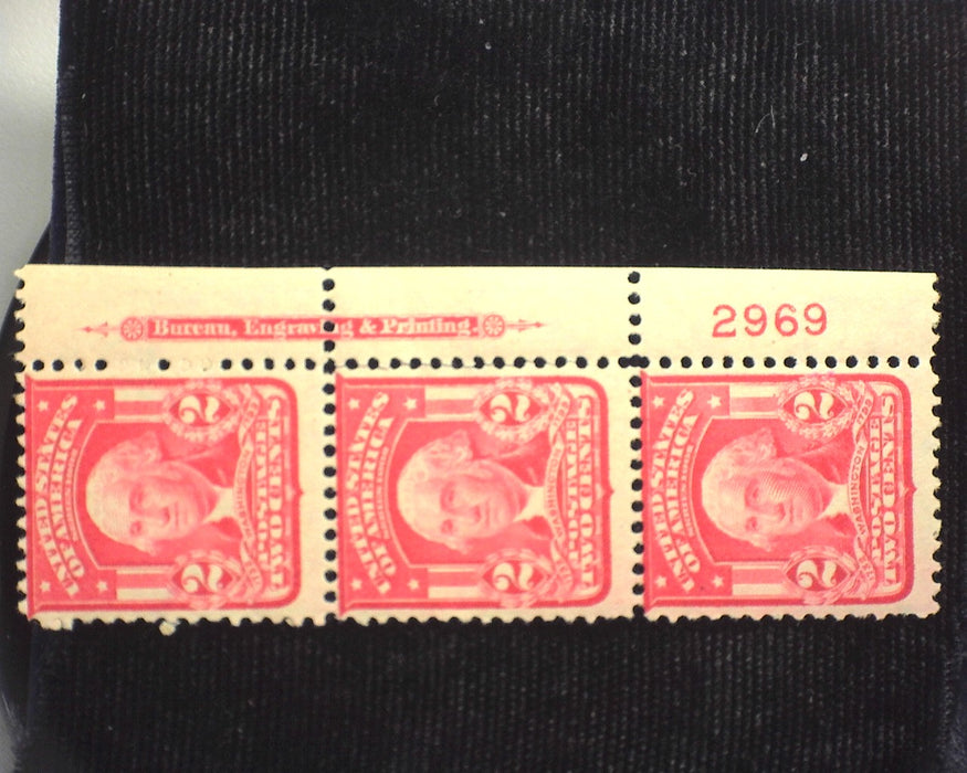 #319 Margin strip of 3, imprint & PL#. Mint F NH US Stamp