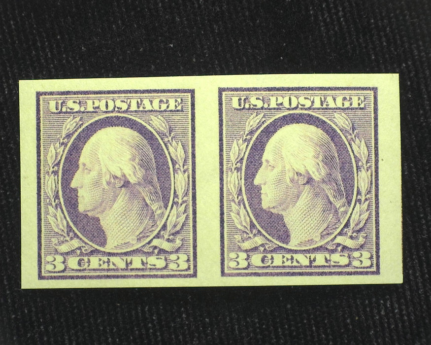 #483 Outstanding horizontal pair. Mint XF NH US Stamp