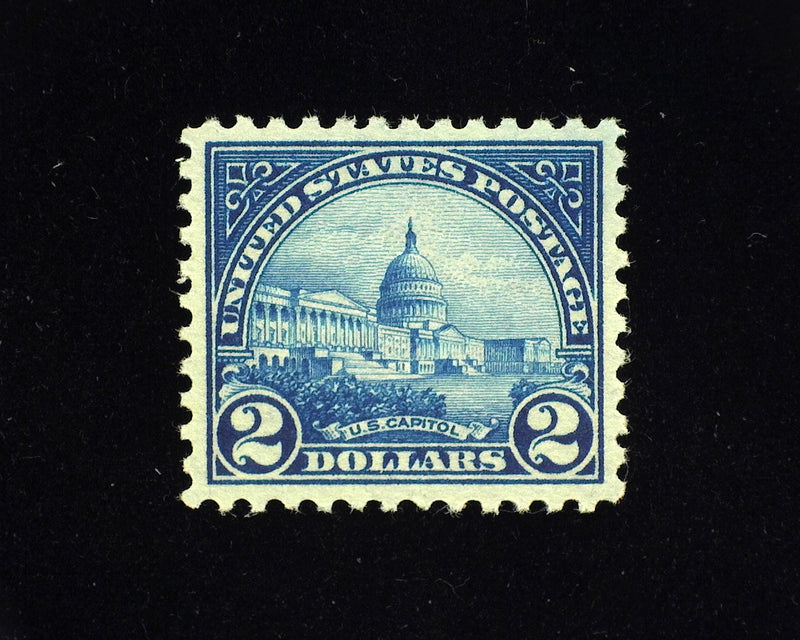 #572. Xf Mint NH Great color. A beauty! - US Stamp