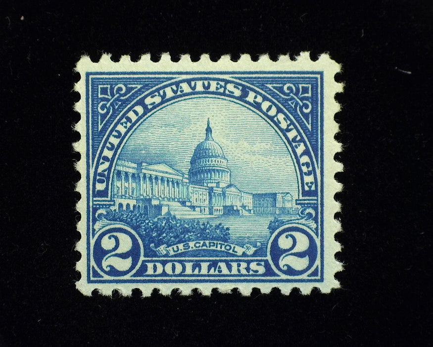 #572. Mint F/Vf NH Fresh. - US Stamp