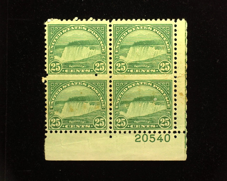 #699 25c Niagra Falls Plate block of 4, PL#20540. Creases Mint F/Vf NH - US Stamp