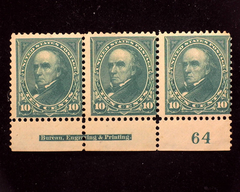 #273 Bottom margin strip of 3, imprint and PL#64. Mint F LH - US Stamp