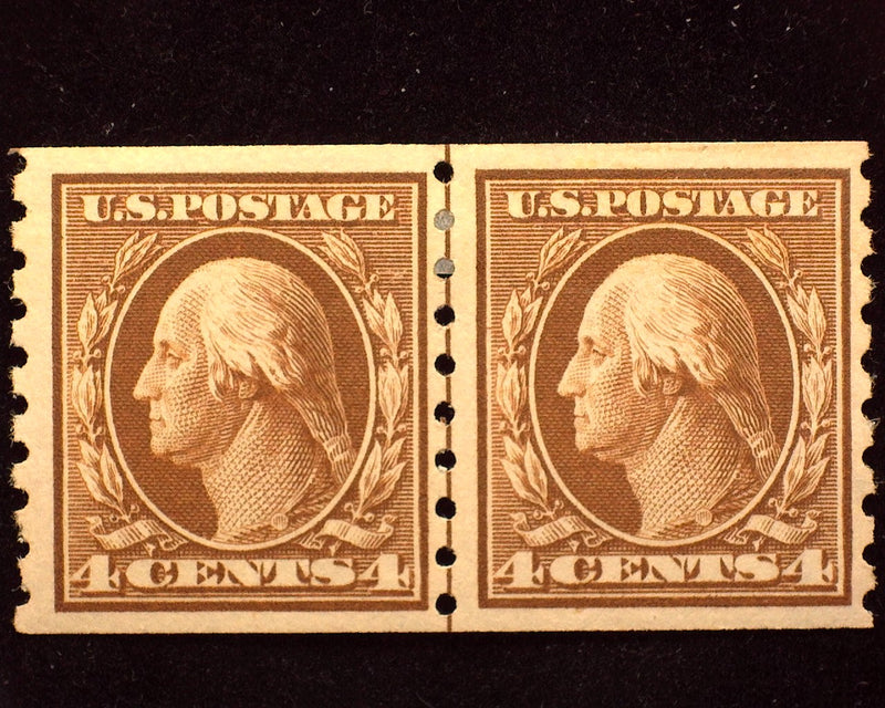 #395 4c Washington Choice joint line pair. Fresh. Mint VF/XF LH - US Stamp