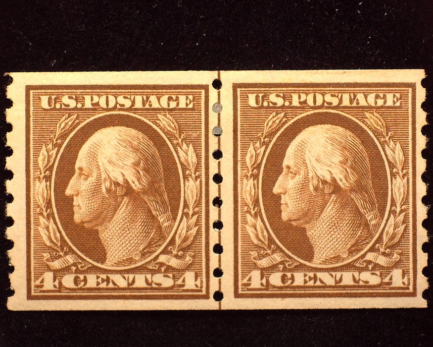 #395 4c Washington Choice joint line pair. Fresh. Mint VF/XF LH - US Stamp