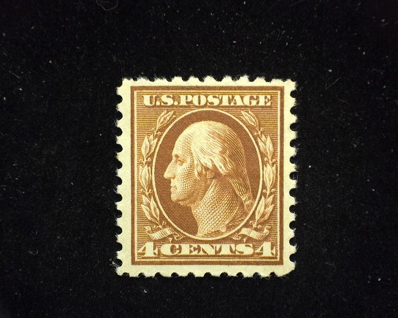 #465 Mint F/VF LH - US Stamp