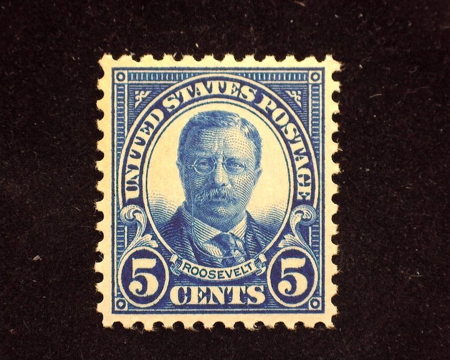 #557 Choice. Mint XF NH - US Stamp
