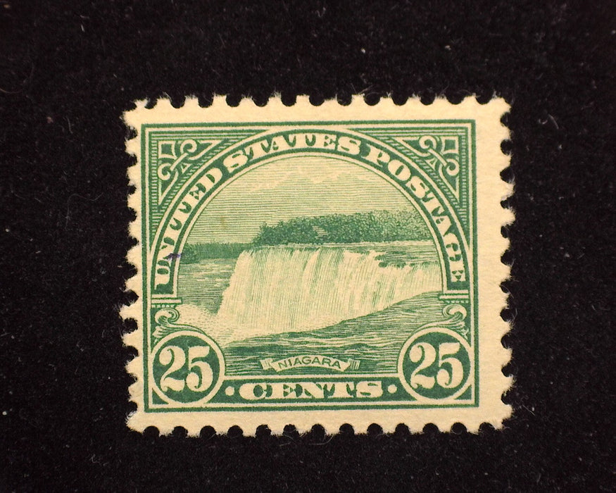 #568 Fresh. Mint F+ NH - US Stamp
