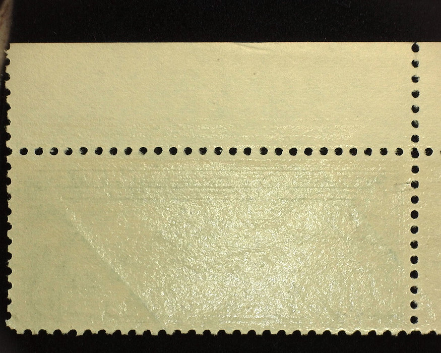 #C10 10c Lindberg Choice corner margin stamp. Mint XF NH - US Stamp