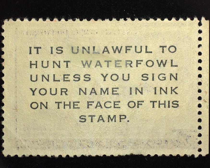 #RW17 Mint Short perf. VF LH US Stamp