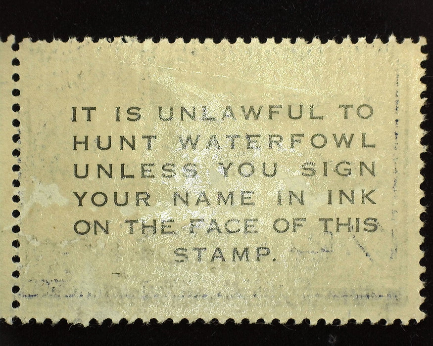 #RW19 Mint F/VF H US Stamp