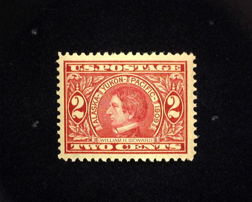 #370 MNH 2 cent Alaska Yukon. XF/S US Stamp