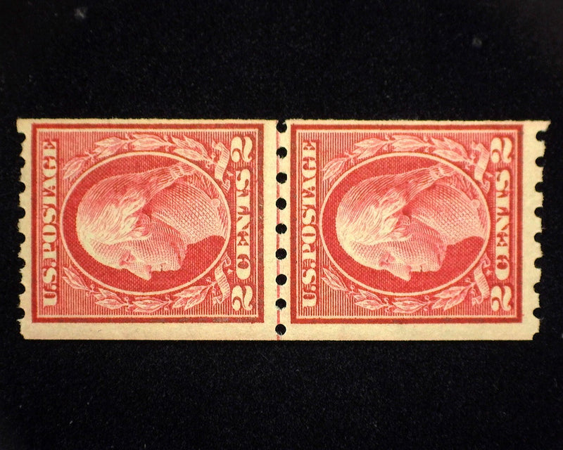 #411 Fresh guide line pair. Mint F/VF NH US Stamp