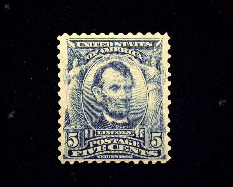 #304 Reperf at top. Mint F/VF NH US Stamp