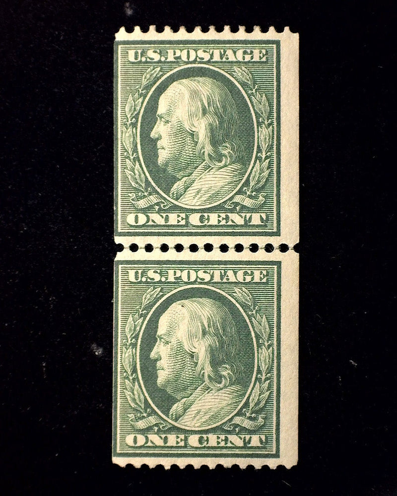 #385 1c Franklin Fresh guide line pair. Mint F H - US Stamp