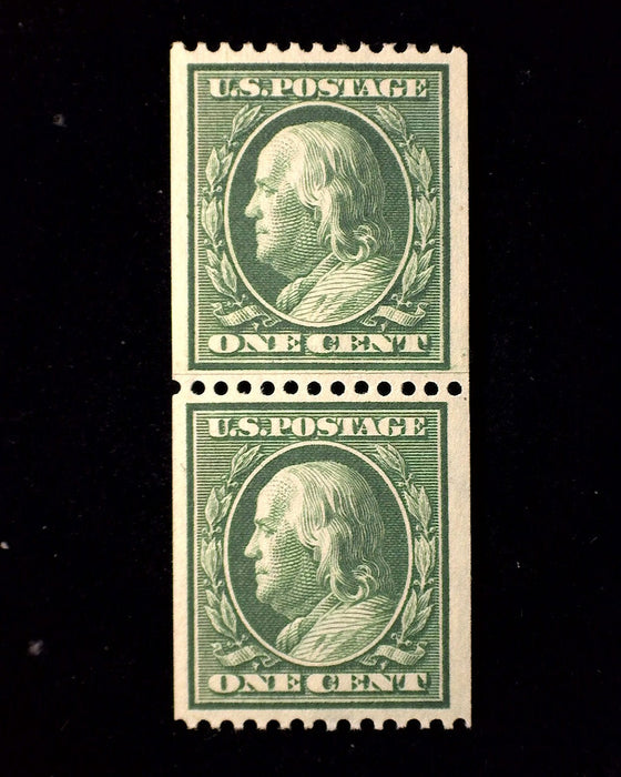 #385 1c Franklin Choice paste up vertical pair. Mint XF NH - US Stamp