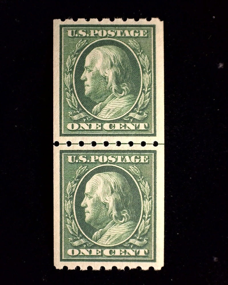#390 1c Franklin Choice joint line pair. Mint XF NH - US Stamp