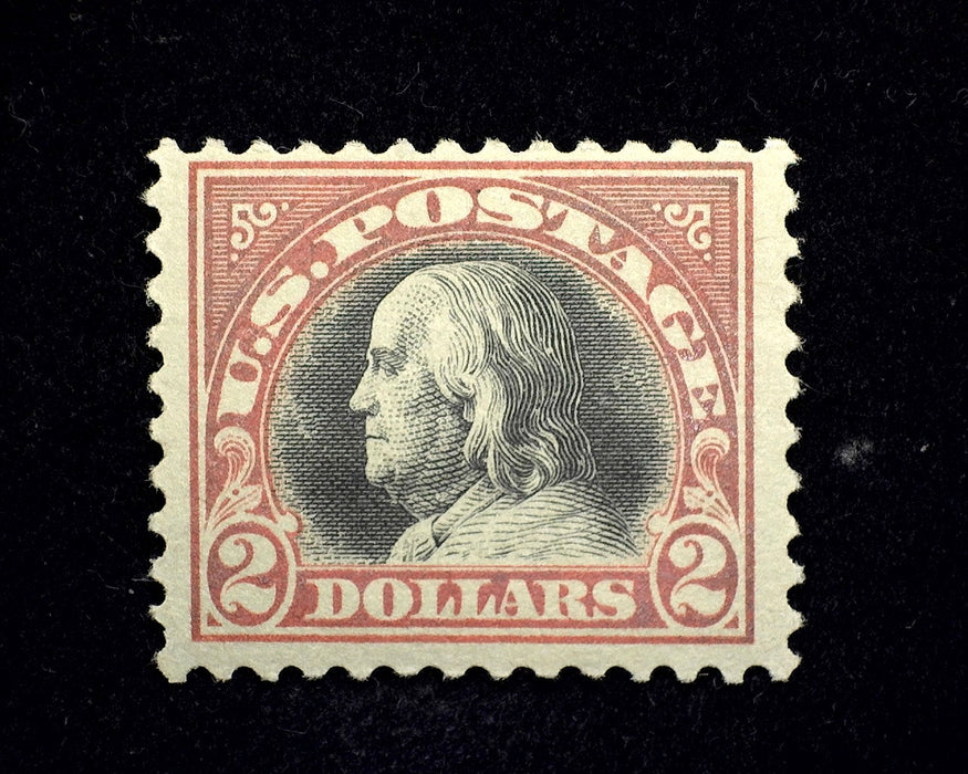 #523 Good color nice. Mint F/Vf NH US Stamp